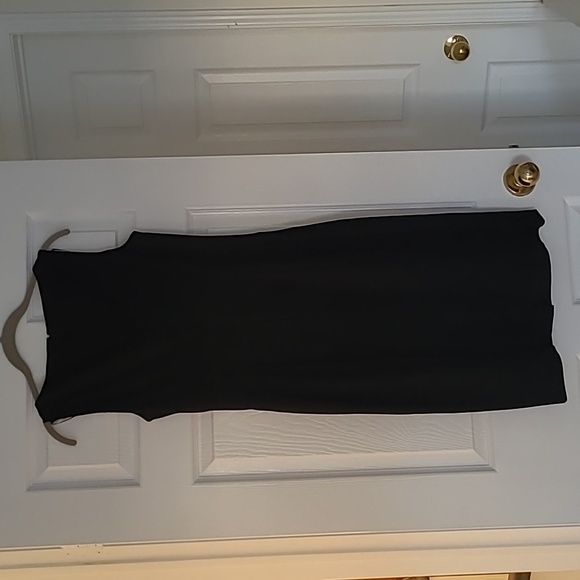 Jax knee-length black evening dress, size 8 - Picture 5 of 8